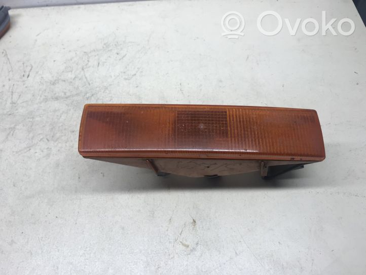 Ford Sierra Piloto intermitente delantero 83BG13369AA