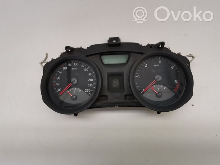 Renault Megane II Speedometer (instrument cluster) 8200399693A