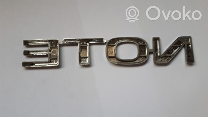 Nissan Note (E11) Insignia/letras de modelo de fabricante 908951U600