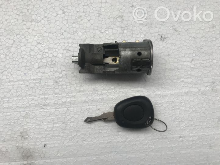 Renault Megane I Aizdedzes atslēga 