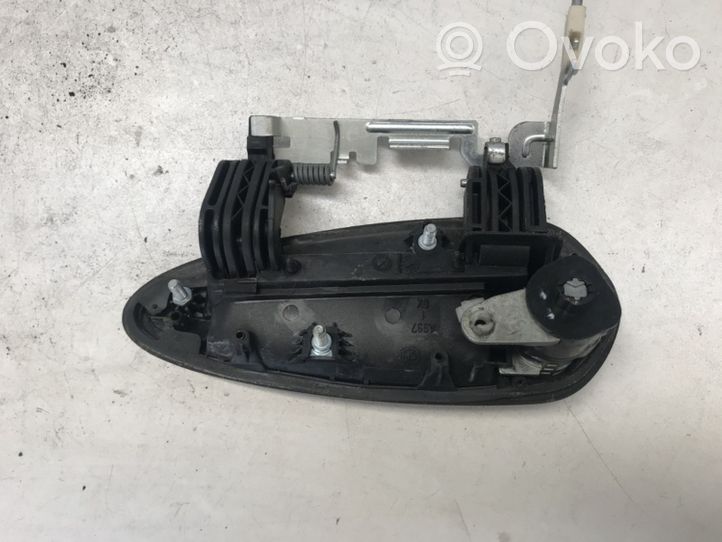 Fiat Grande Punto Etuoven ulkokahva 