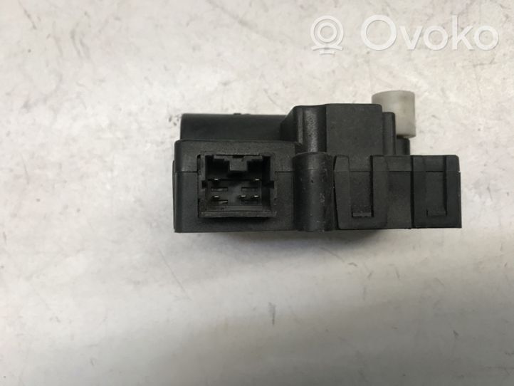 Volvo S40, V40 A/C air flow flap actuator/motor MR168651