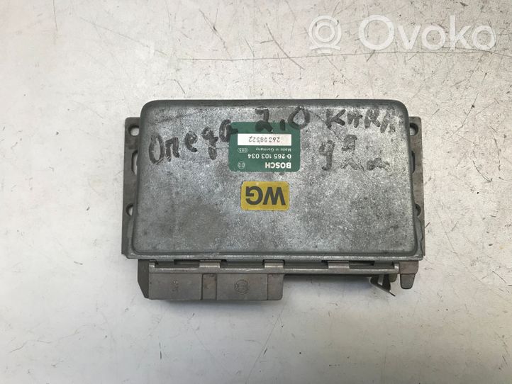 Opel Omega A Calculateur moteur ECU 0265103034