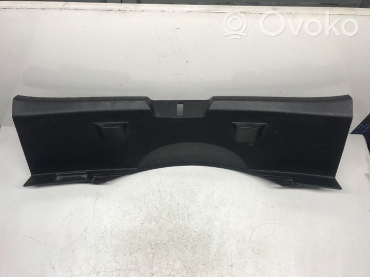 Toyota Yaris Отделка порога багажника 583870D090