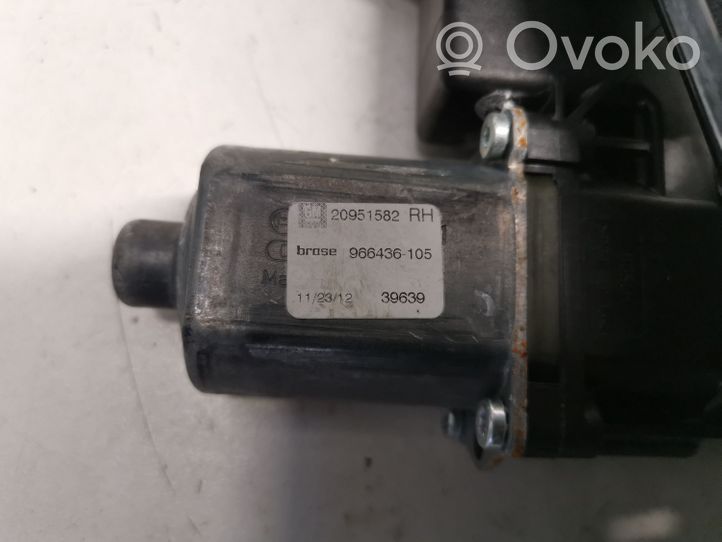 Opel Astra J Elektryczny podnośnik szyby drzwi 13260144