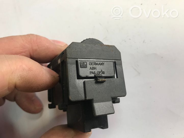 Skoda Octavia Mk2 (1Z) Przycisk / Pokrętło regulacji świateł 1Z0941333