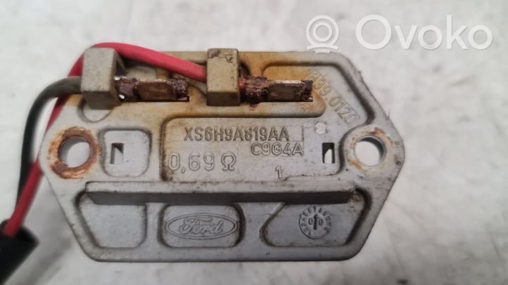 Ford Ka Jäähdytyspuhaltimen rele XS6H9A819AA