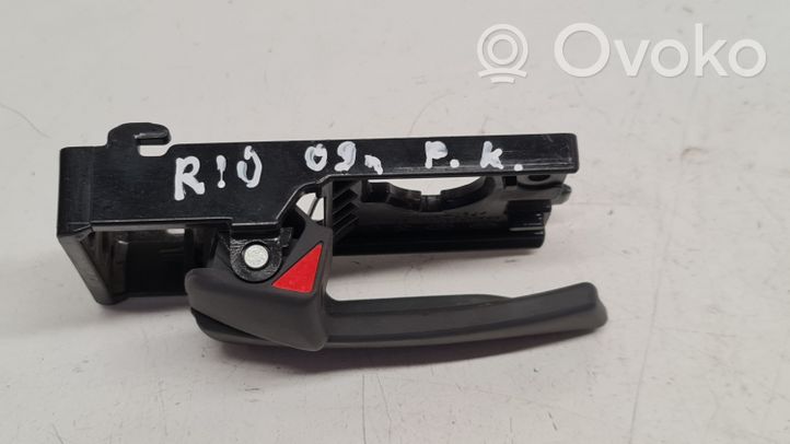 KIA Rio Klamka wewnętrzna drzwi przednich 82613JB000