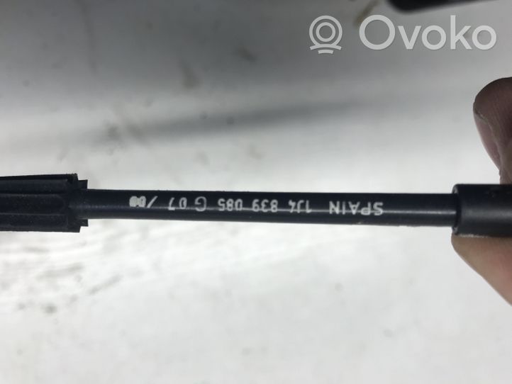 Volkswagen Golf IV Rear door cable line 1J4839085G