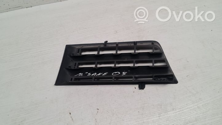 Renault Megane II Maskownica / Grill / Atrapa górna chłodnicy D8200114157