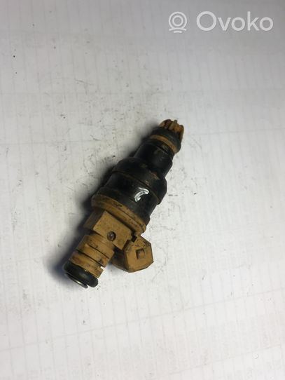 BMW 7 E32 Fuel injector 0280150714