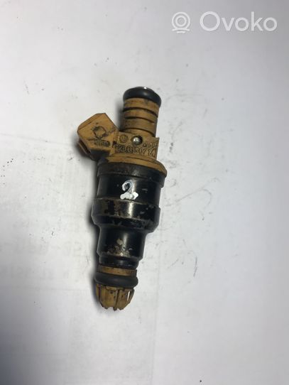 BMW 7 E32 Fuel injector 0280150714