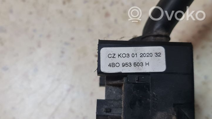 Volkswagen PASSAT B5 Manetka / Przełącznik kierunkowskazów wycieraczek 4B0953503H