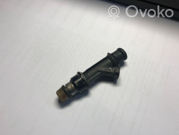 Chevrolet Tacuma Injecteur de carburant 25315853