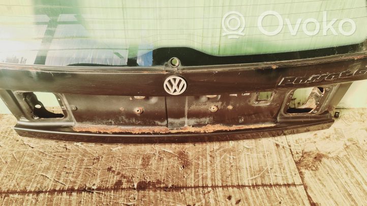 Volkswagen PASSAT B3 Tailgate/trunk/boot lid 