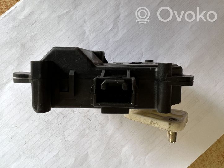 Toyota Avensis T220 Air flap motor/actuator 0637007820