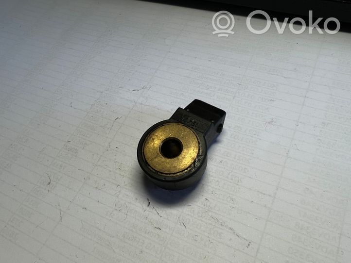 Volkswagen Golf IV Sensore di detonazione 030905377A