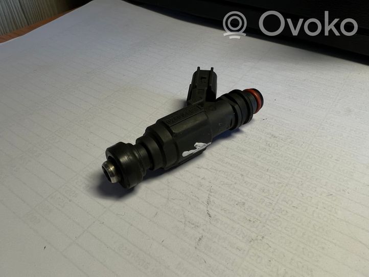 Toyota Corolla E120 E130 Fuel injector 232500D030