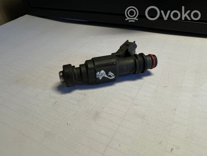 Toyota Corolla E120 E130 Fuel injector 232500D030