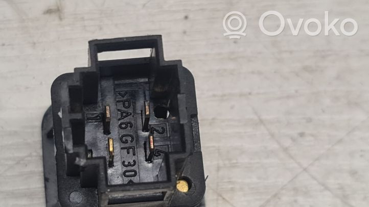 Skoda Praktik (5J8) Interrupteur d'alarme 5J0962109