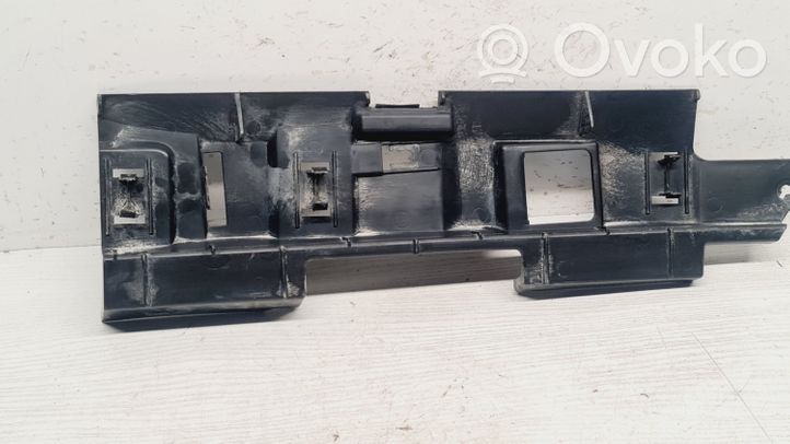 Volvo S40, V40 Support de pare-chocs arrière 888139