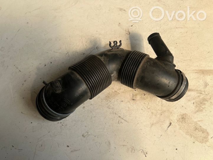 Volkswagen Touran II Air intake hose/pipe 3C0129654M