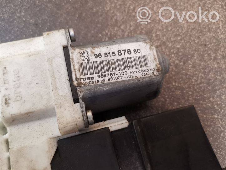 Peugeot 307 Moteur de lève-vitre de porte avant 9681587680