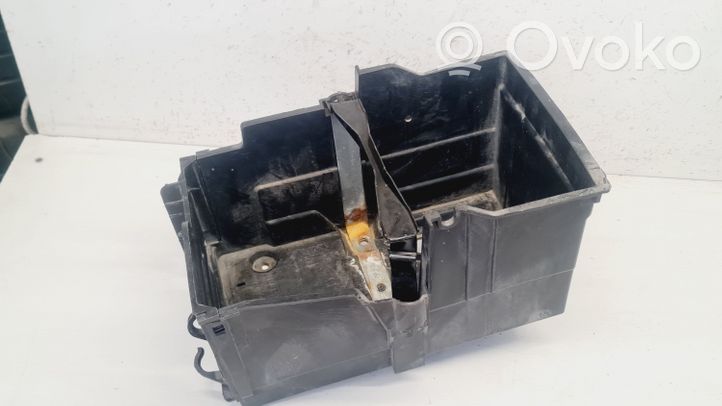 Ford C-MAX I Vassoio scatola della batteria 4M5110723BC