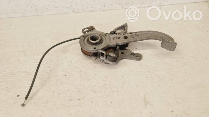 Mercedes-Benz C W203 Leva del freno a mano/freno di stazionamento 2204200312