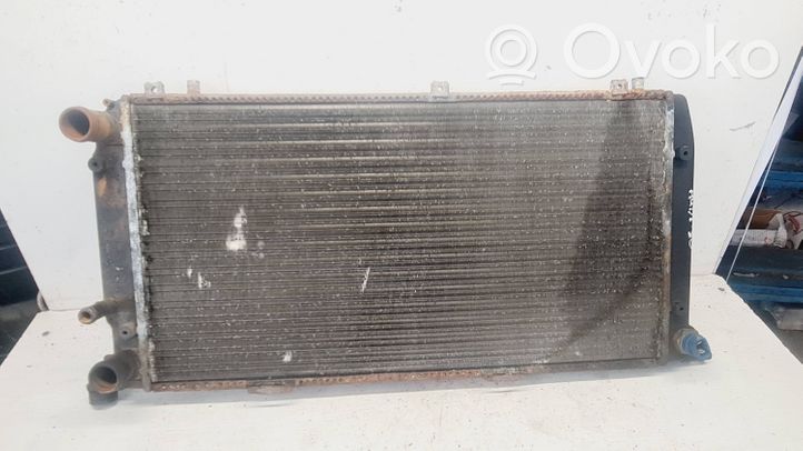 Audi 80 90 S2 B4 Coolant radiator 