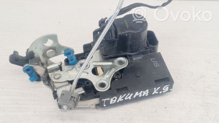 Chevrolet Tacuma Rear door lock A046818