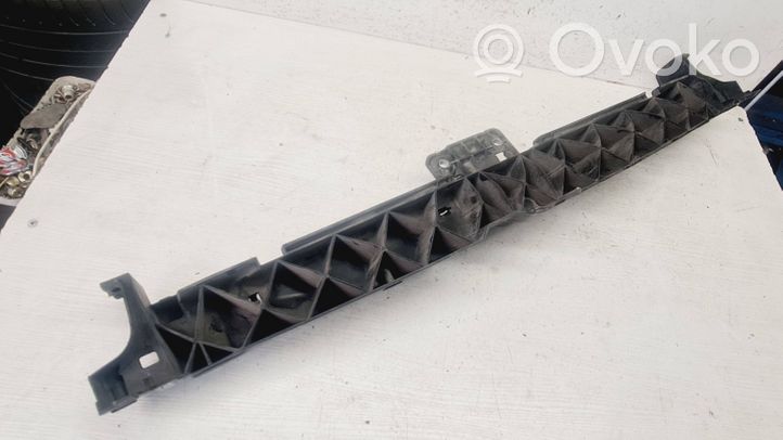 Peugeot 1007 Support de radiateur sur cadre face avant 9646174680