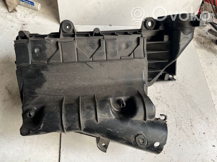 Ford Fusion Obudowa filtra powietrza 9647737680