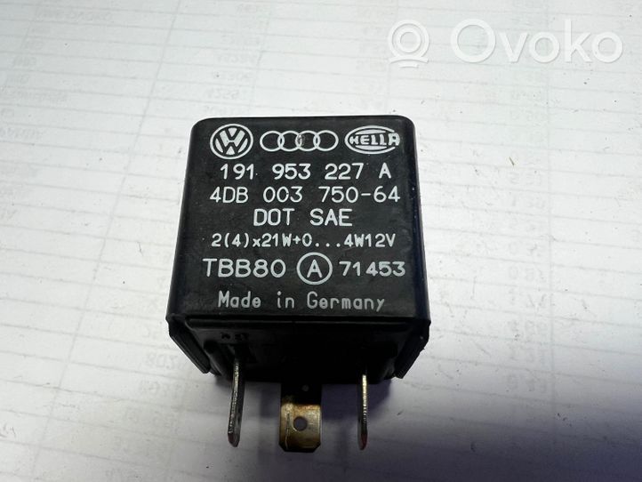 Audi A4 S4 B5 8D Autres relais 191953227A