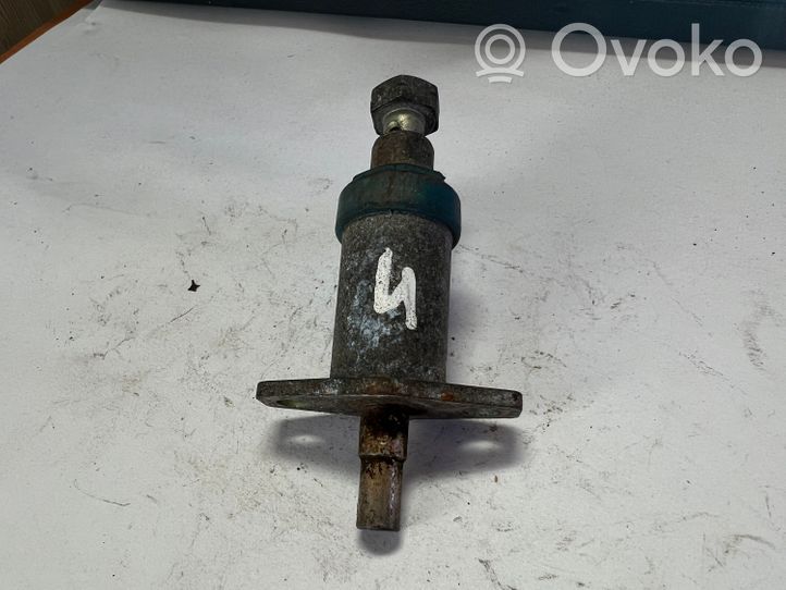 Audi 100 200 5000 C3 Injecteur de carburant 035906171C