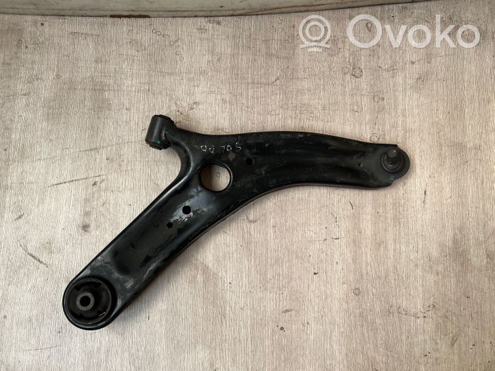 KIA Soul Front lower control arm/wishbone 