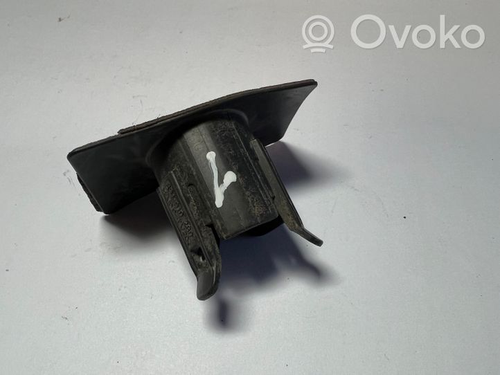 Audi A3 S3 A3 Sportback 8P Supporto posteriore per il sensore di parcheggio (PDC) 8P4919289