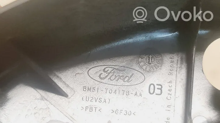 Ford Focus Takalasinpyyhkimen sulan varsi BM51T04178AA