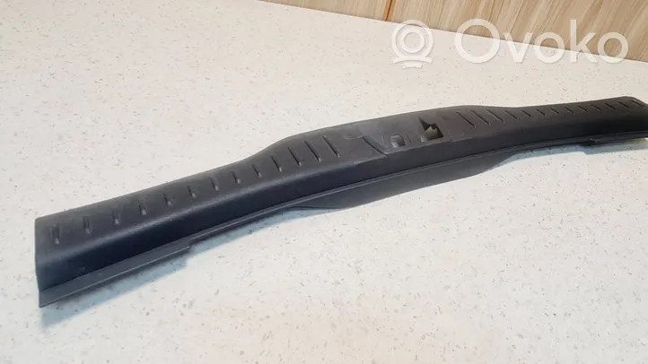Ford Focus Trunk/boot sill cover protection BM51N40352A