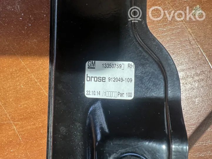 Opel Astra J Elektryczny podnośnik szyby drzwi przednich 13350759