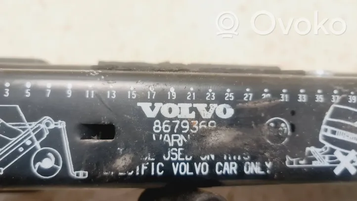 Volvo V70 Tunkki 8679369