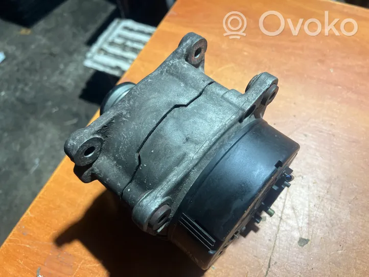 Audi A6 S6 C5 4B Generatorius 028903028