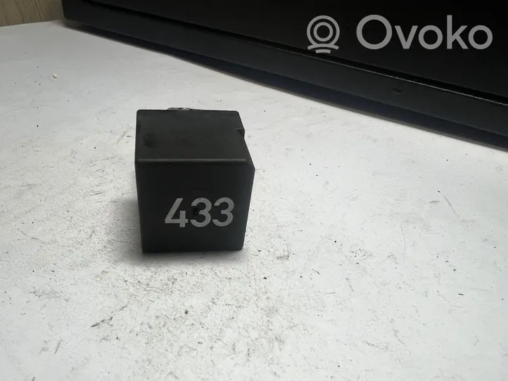Seat Leon (1P) Other relay 3D0951253A