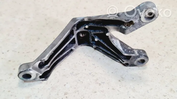 Ford Focus C-MAX Gearbox mounting bracket 3M517M125