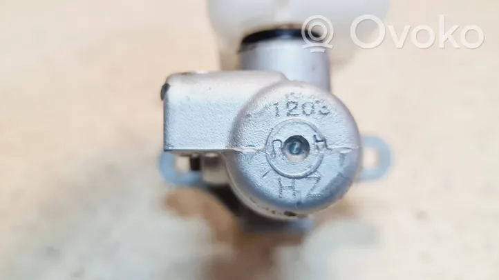 KIA Rio Główny cylinder hamulca 1203HZ