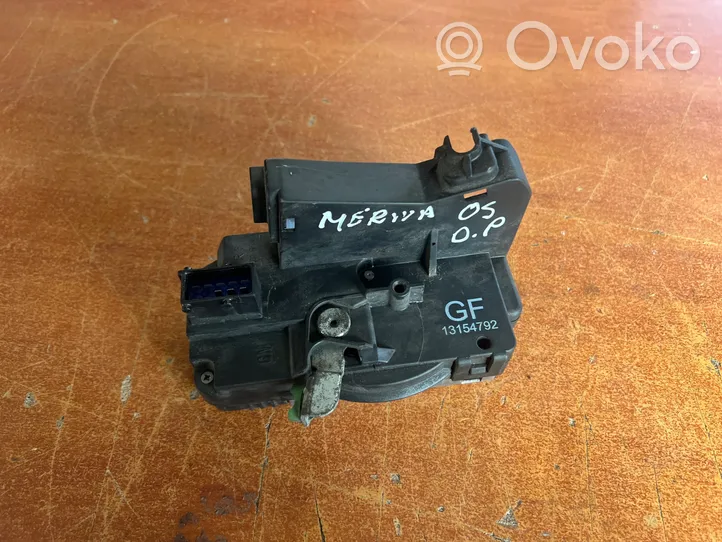 Opel Meriva A Serratura portiera anteriore 13154792