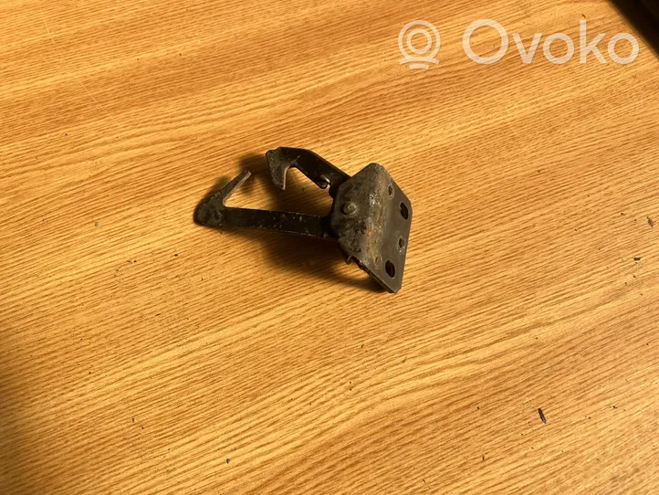 Audi 80 90 B3 Anello/gancio chiusura/serratura del vano motore/cofano 893823480A