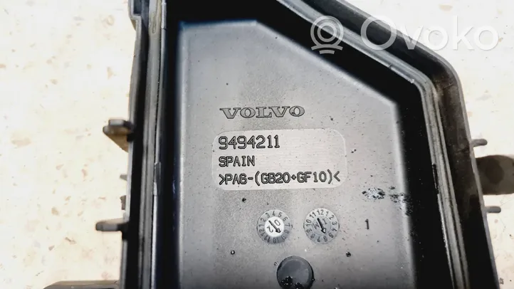 Volvo S60 Крышка ящика предохранителей 9494211