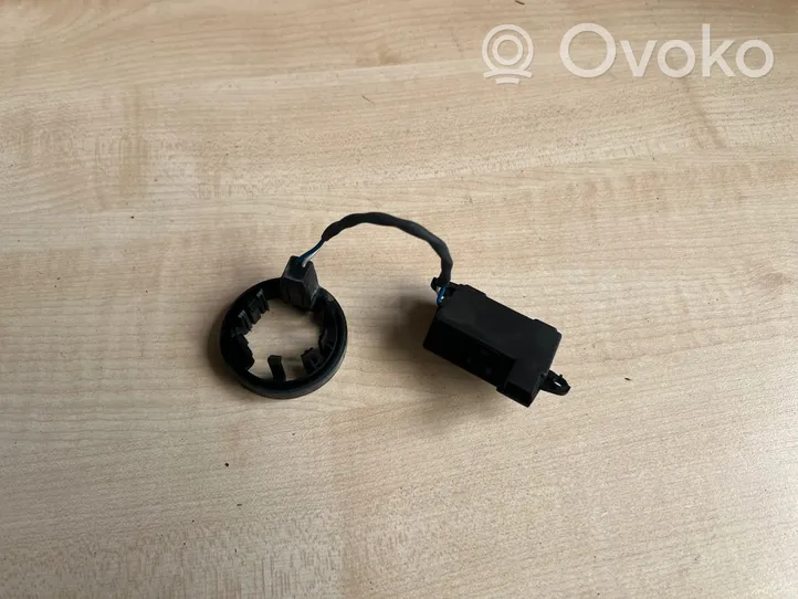 Opel Astra J Lettore di codici immobilizzatore (antenna) M3N284074