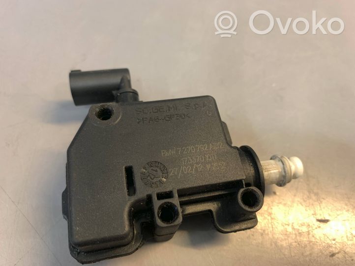 BMW 7 F01 F02 F03 F04 Motorino della chiusura centralizzata 7270792